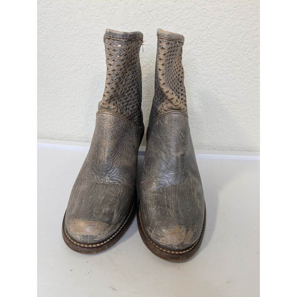 BED STU Dutchess Perforated Leather Wedge Boots Brown Womens Size 6 - Picture 4 of 9